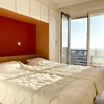 Appartement In By The *