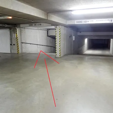 In By The * Nieuwpoort