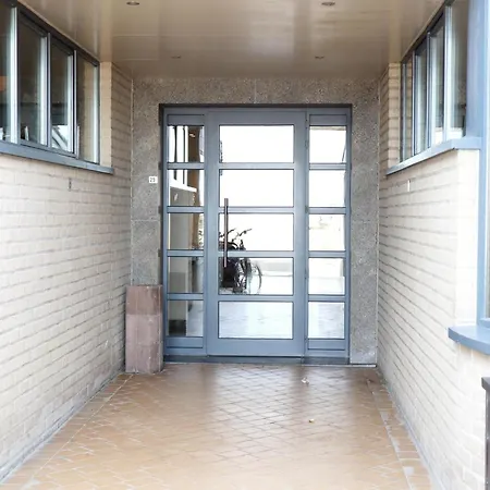 In By The Nieuwpoort